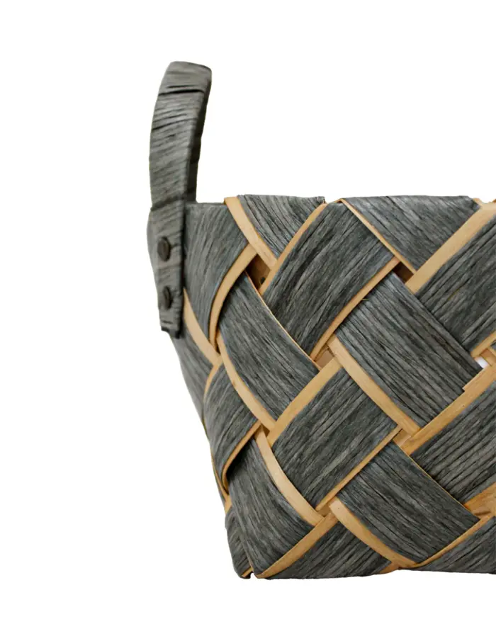 Canasta redonda tejida color gris con asas de 27.5x12x18cm - Image 4