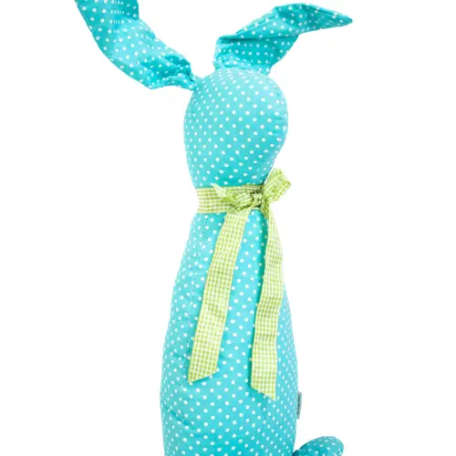 Decoración diseño conejo de tela azul con puntos blancos y moño verde de 10x15x58cm