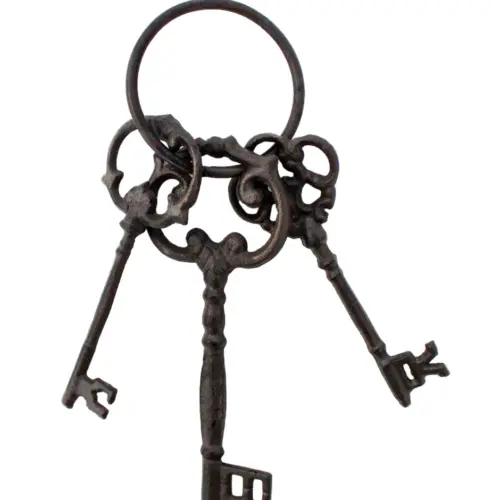 Juego de 3 llaves decorativas de hierro antiguas