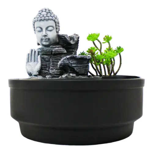 Fuente de poliresina con buda y árbol de 21x21x21cm