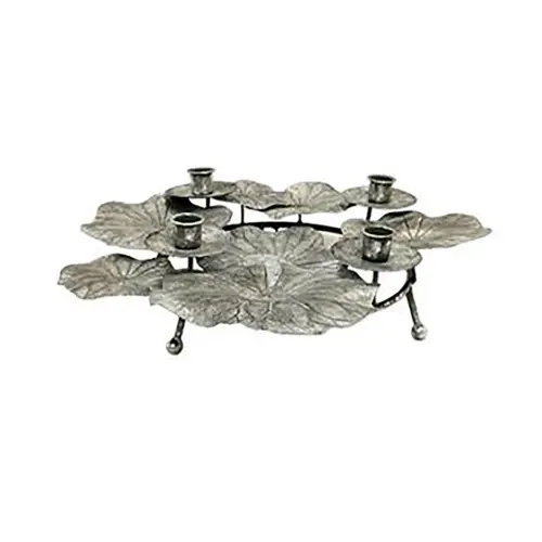 Candelabro de metal
