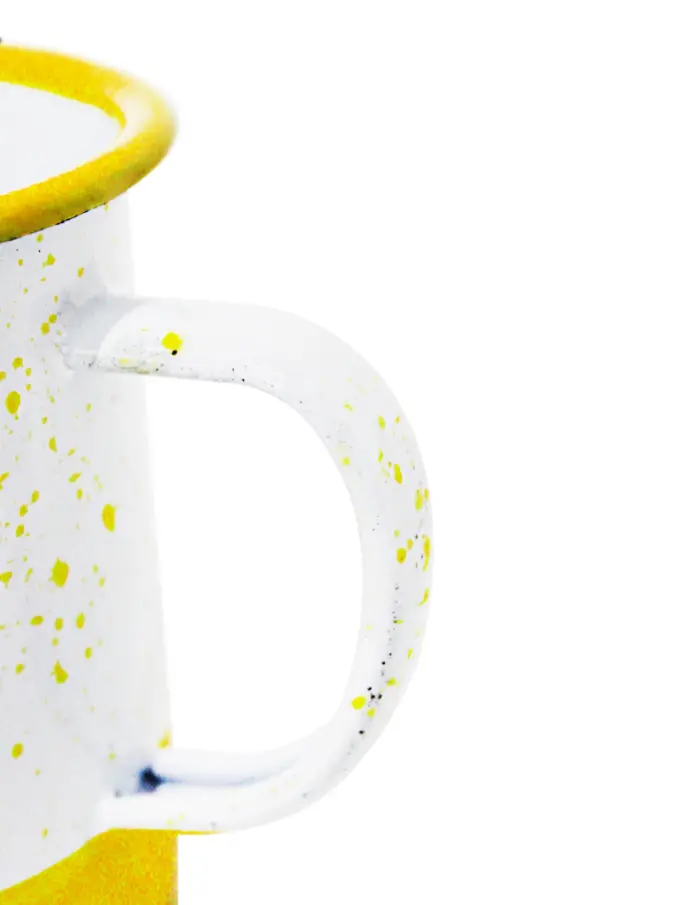 Taza de peltre amarillo con blanco y puntos de 10x10x9.5cm - Image 3