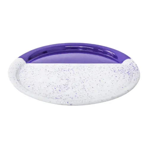 Plato de peltre morado con blanco y puntos de 26x26x1.5cm