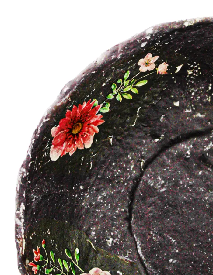 Bowl de poliresina rosa con flores lila de 25x25x8cm - Image 3