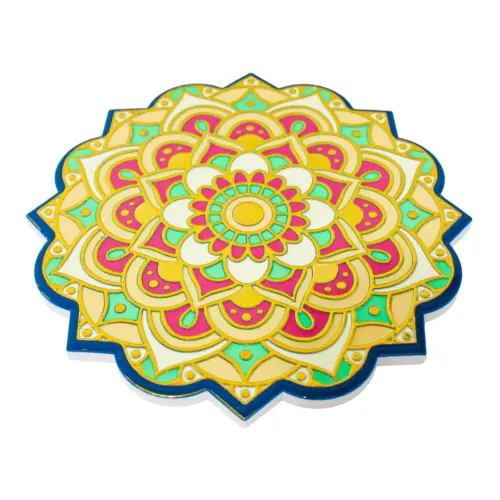 Portacaliente diseño mandala amarillo con rojo de 20×20