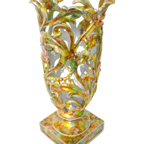 Jarrón diseñó calado con base iridiscente de 26.5×26.5x63cm