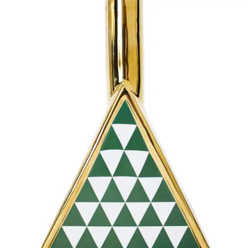 Jarrón de porcelana dorado triangular verde con blanco de 16.8×6.5×25.5cm