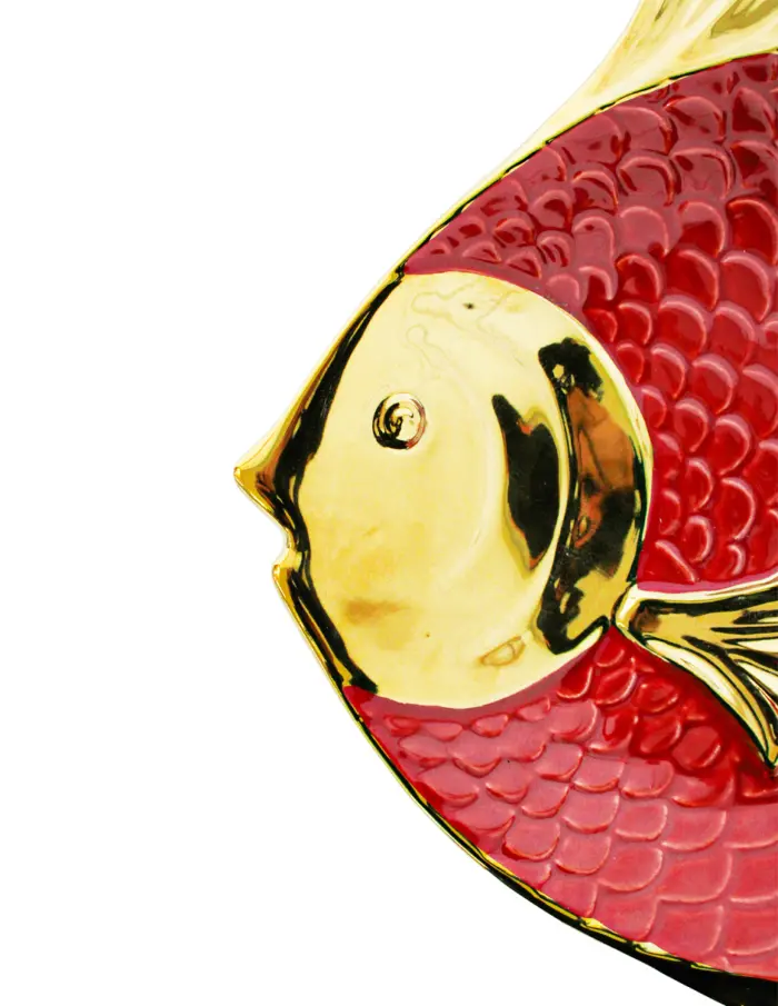 Platón de porcelana diseñó pescado rojo con dorado de 44x34.8x4.8cm - Image 3