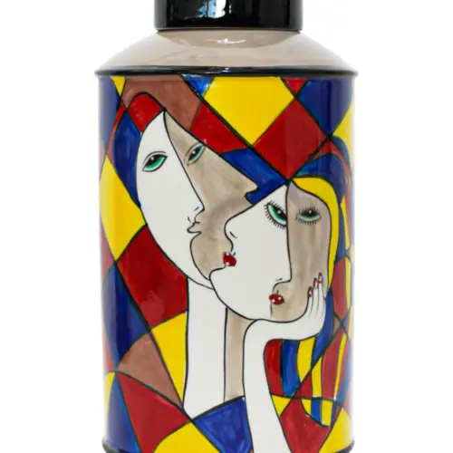 Bombonera con tapa de porcelana diseñó rostro de mujeres de 15.7×15.7x28cm