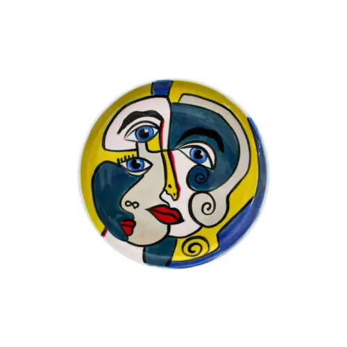 Plato de porcelana con rostros de mujeres de 20.5×20.5×2.5cm