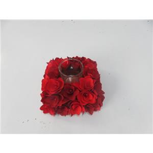 Candelabro de fibras naturales con flores rojas de 15x16x9cm