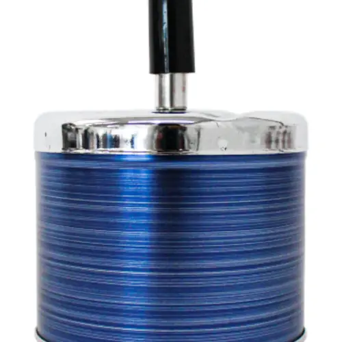 Cenicero de lámina azul mate de 9.2x12cm