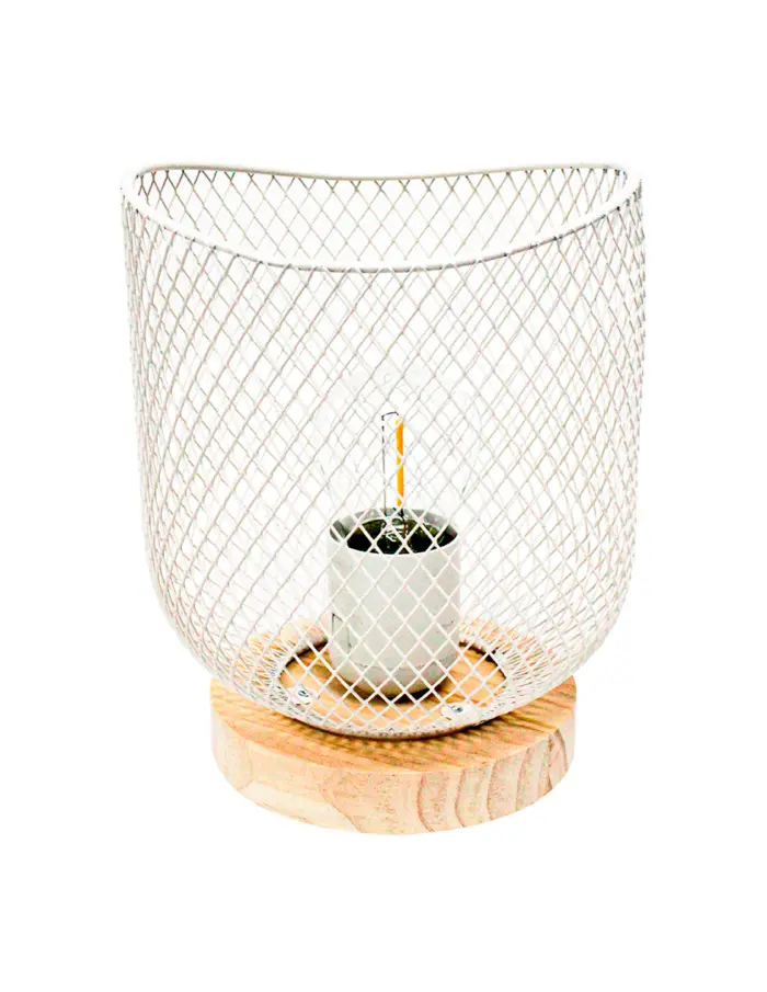 Linterna de metal con luz led de color blanco de 11.6x11.6x16.5cm - Image 2