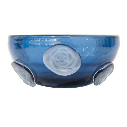 Bowl de vidrio azul con detalles vicelados de 26x26x11cm