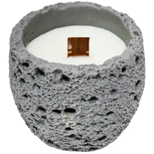 Vela con base de resina gris de 7.5×7.5×6.5cm