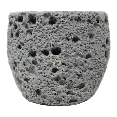 Vela con base de resina gris de 7.5×7.5×6.5cm