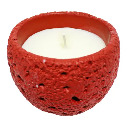 Vela con base de resina roja de 11x11x8.5cm