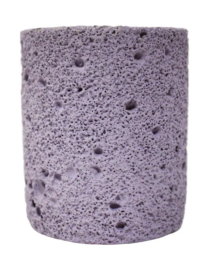 Vela con base de resina cilindrica morada de 8x8x9.5cm - Image 2