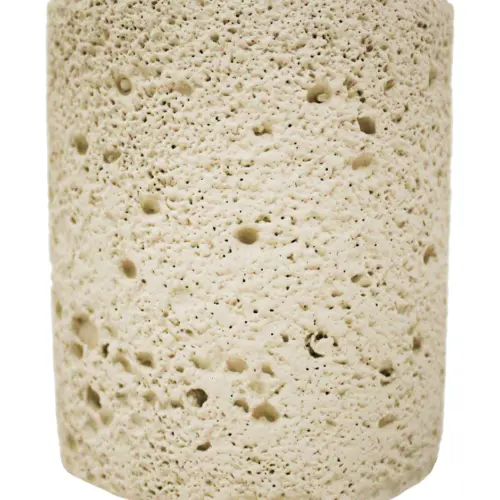Vela con base de resina cilindrica beige de 8x8x9.5cm