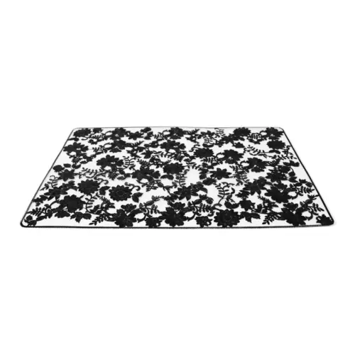 Mantel de plastico rectangular negro diseño flores de 30x45x0.1cm