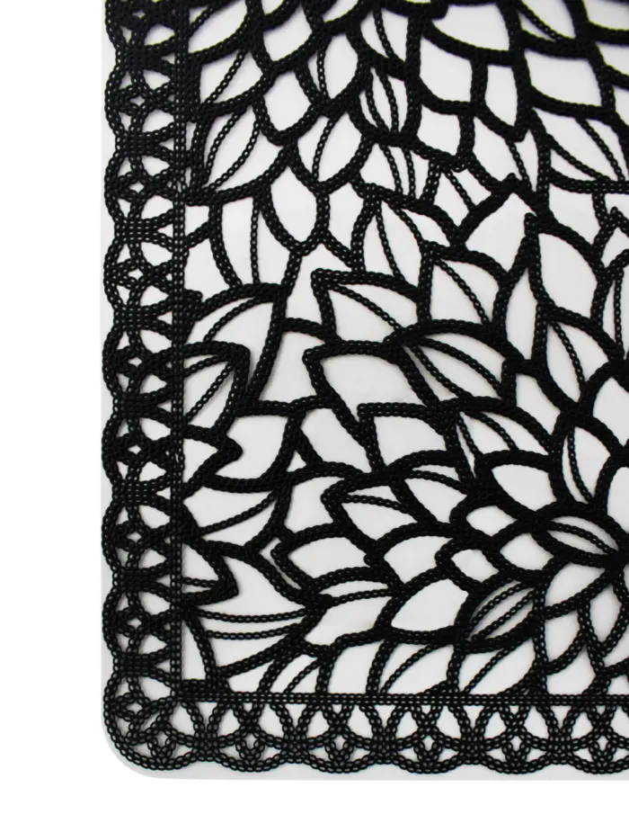 Mantel de plastico rectangular negro diseño flor de 30x45x0.1cm - Image 3