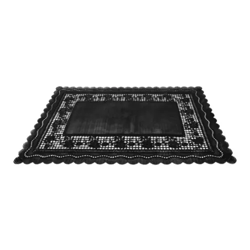 Mantel de plastico rectangular negro con orilla calada de 30x45x0.1cm