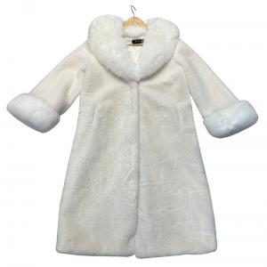 Abrigo de invierno blanco de 56x110x0.1cm