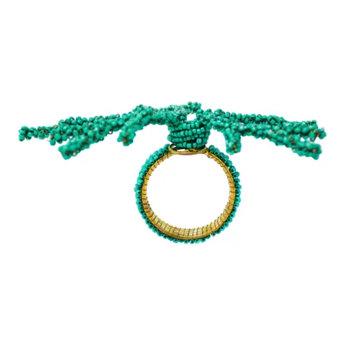 Juego de 4 servilleteros con chaquiras verdes diseño coral de 4cm