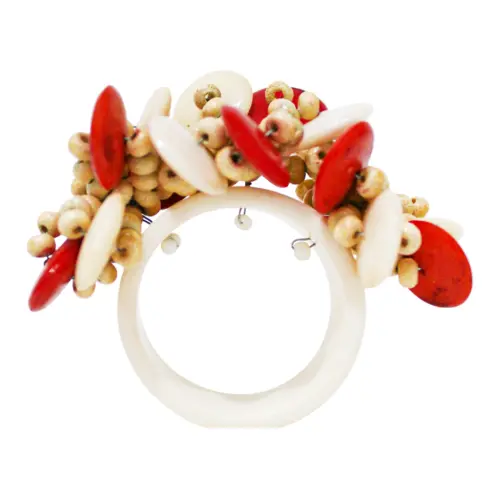 Juego de 4 servilleteros con cuentas crema con rojo de 6cm