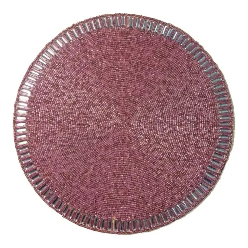 Mantel individual bordado de chaquiras lila de 35cm