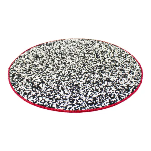 Mantel individual bordado de chaquiras blanco con negro de 35cm