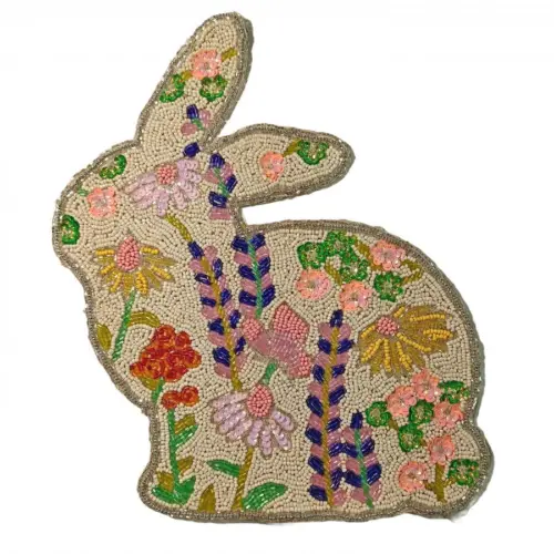 Mantel individual bordado de chaquiras diseño conejo de pascua de 35x35cm