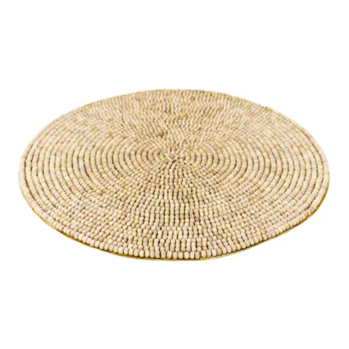 Mantel individual bordado con cuentas de madera natural de 35cm