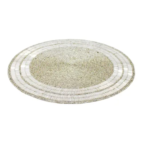 Mantel individual bordado de chaquiras plata con canutillo de 35cm
