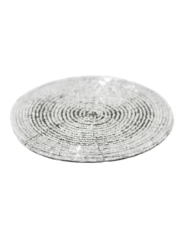 Juego de 4 portavasos bordados de chaquiras plateadas de 10cm - Image 3