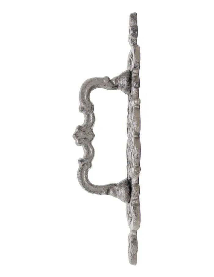 Manija de hierro con diseño calado - Image 3