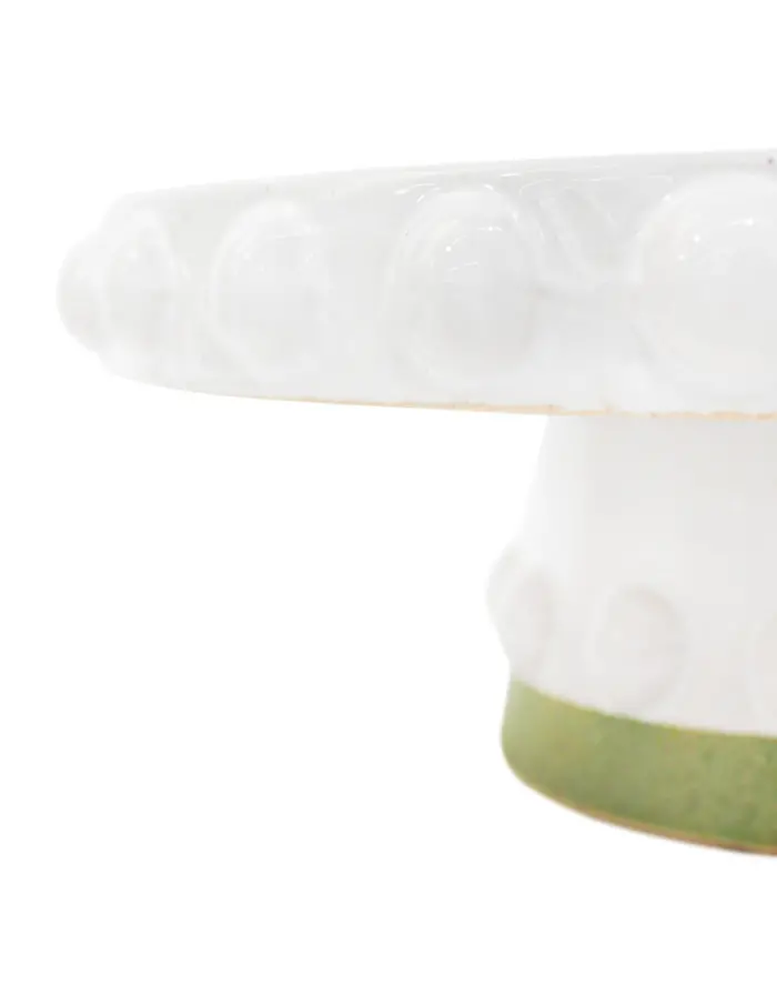 Base de porcelana pastelera blanca con bolitas en la orilla de 21x21x7.5cm - Image 3