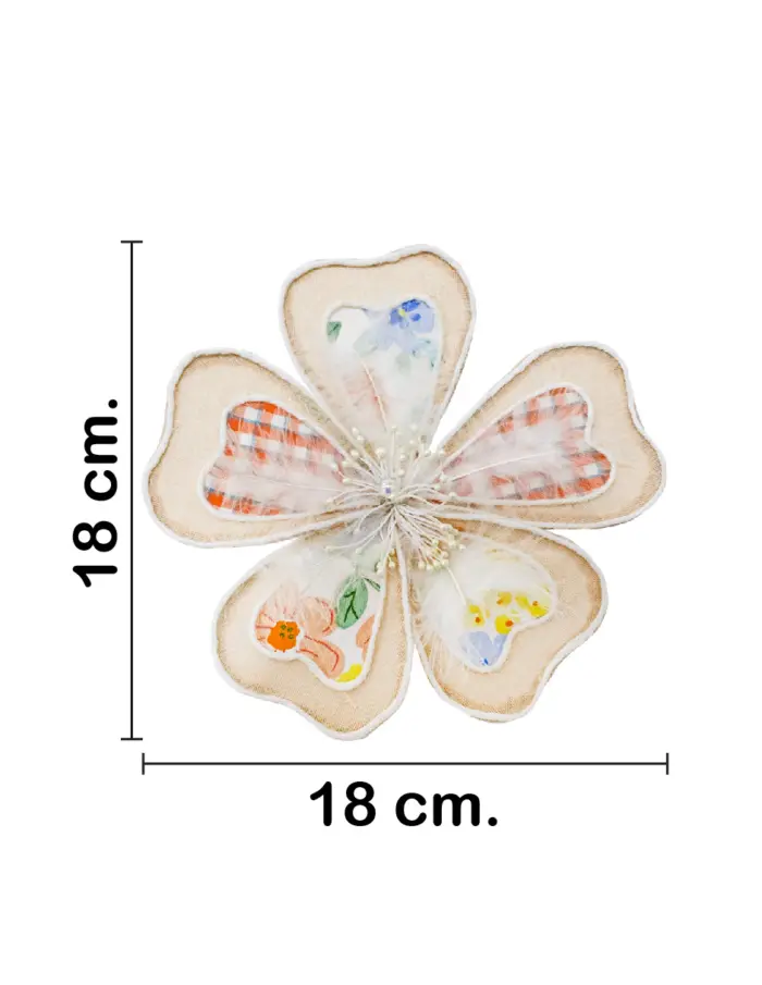 Flor de tela beige con clip de 18x18x5cm - Image 2