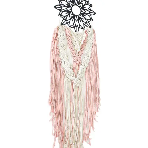 Colgante de macrame estrella de metal negra de 2x32x105cm