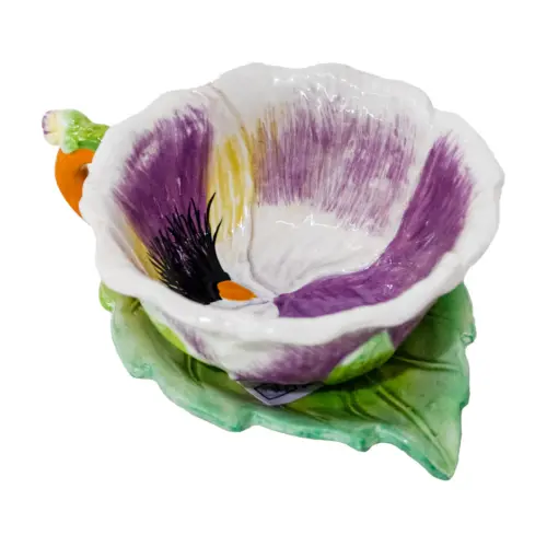 Taza con plato diseño hoja y flor morado de 16.3x11x6.9cm