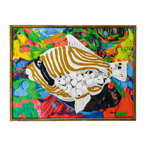 Cuadro diseño pez blanco con dorado de fondo de colores de 40x30cm