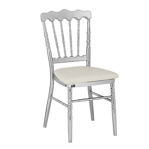 Silla de metal plateada con asiento suave de 50x40x93x44cm Soporta 120kg
