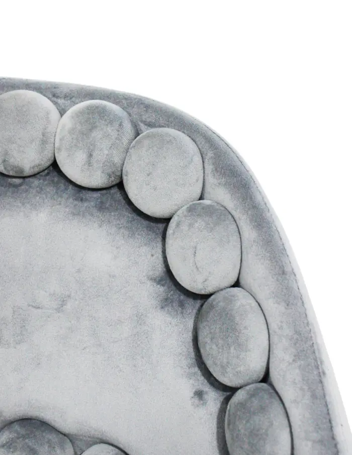 Silla de terciopelo con descansabrazos diseño bolas en la orilla gris de 53x61x82.5cm - Image 3