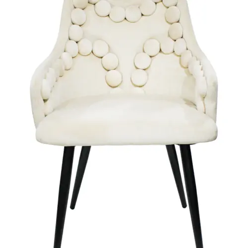 Silla de terciopelo con descansabrazos y diseño en el respaldo beige de 54x61x86cm