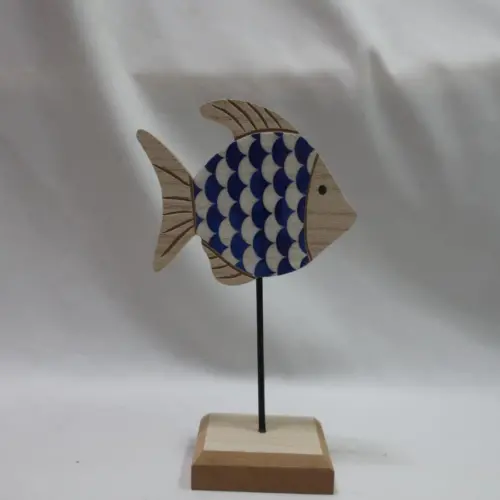 Pez de madera azul y blanco en base de madera de 13×16.5x5cm