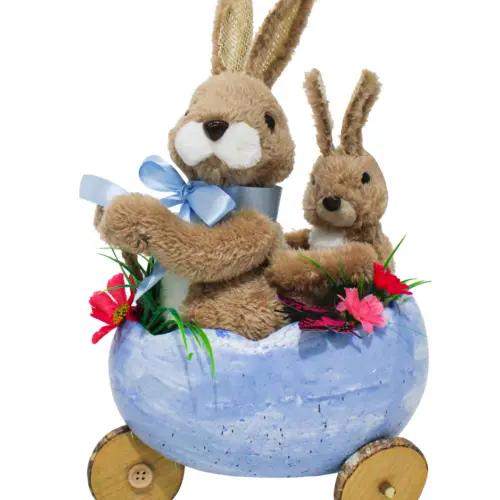 Conejo de pascua en carrito diseño cascaron azul de 20x14x28cm