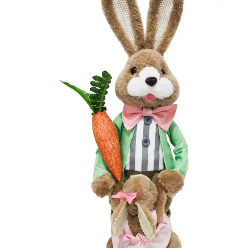 Conejo con hija con vestido de fibras naturales de 20x18x44cm
