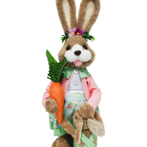 Coneja con hijo vestido de fibras naturales de 20x18x44cm