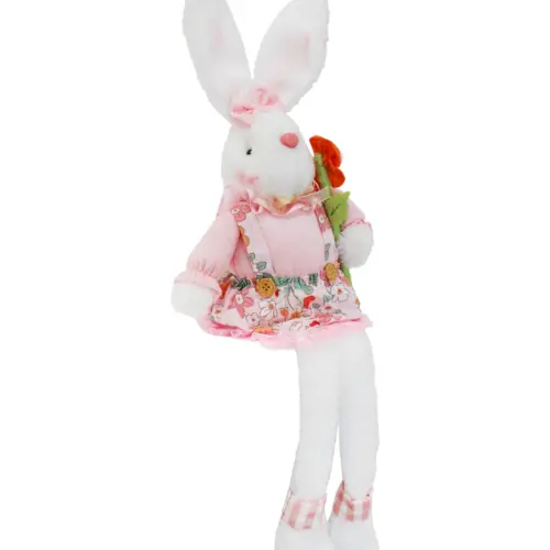 Coneja de tela sentada con vestido flor naranja en mano y patas colgantes de 6x17x56cm