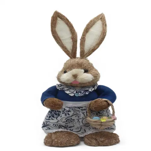 Coneja de fibras naturales con vestido azul y canasta de 25x24x62cm
